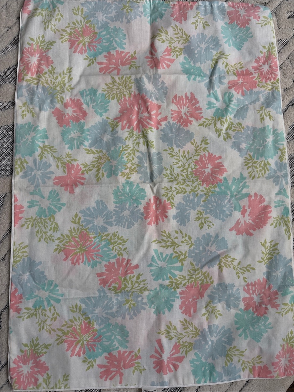 VTG 1970’s Sears and Roebuck Perma-Prest Zipper Pillow Case Pastels